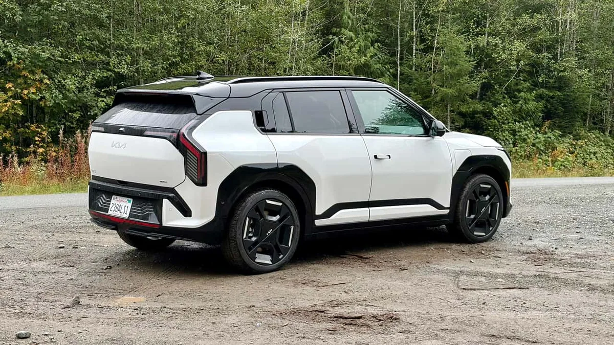 Kia's EV3 aims to become top-selling EV in U.S. with $30,000 price